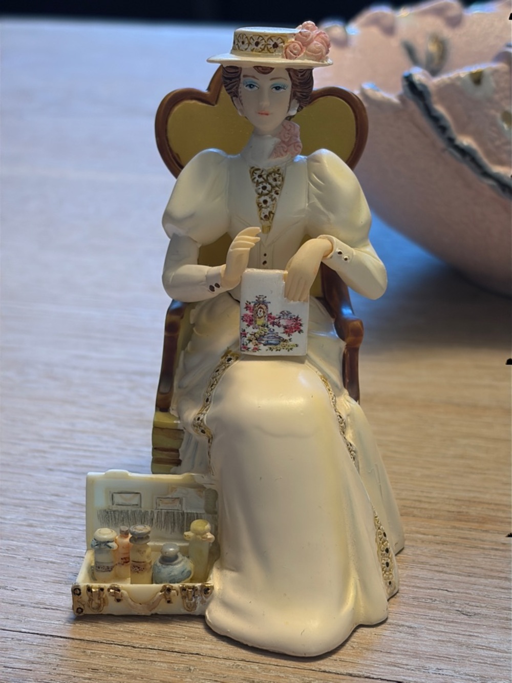 AVON | 2011 Miss Albee Porcelain Presidents Club Miniature Figurines Collectible